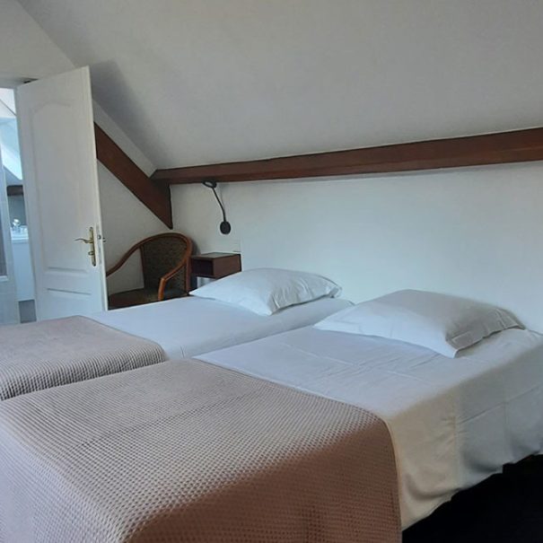 auberge-du-gros-tilleul-chambre-triple-1